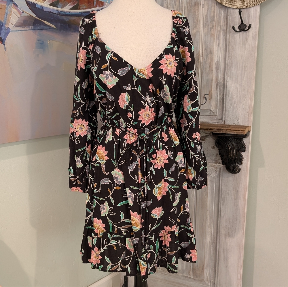 Hurley Floral Black Dress